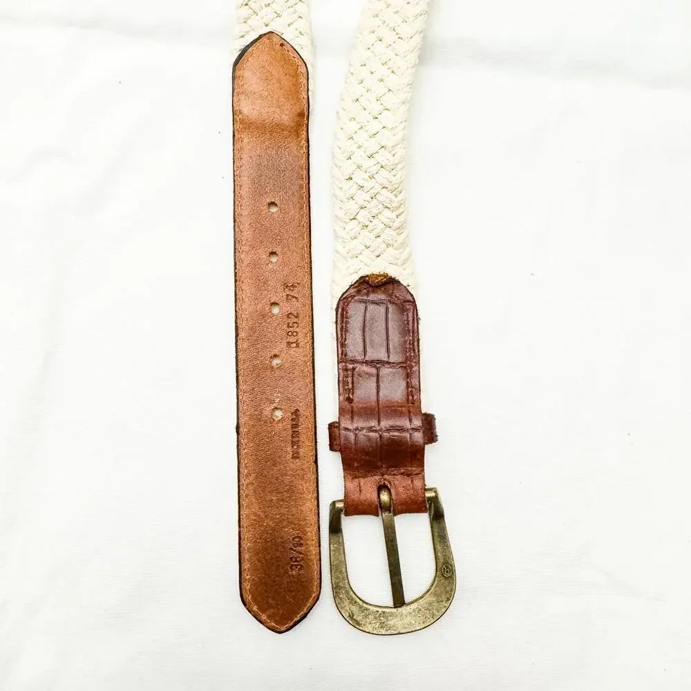 Coach size 27”